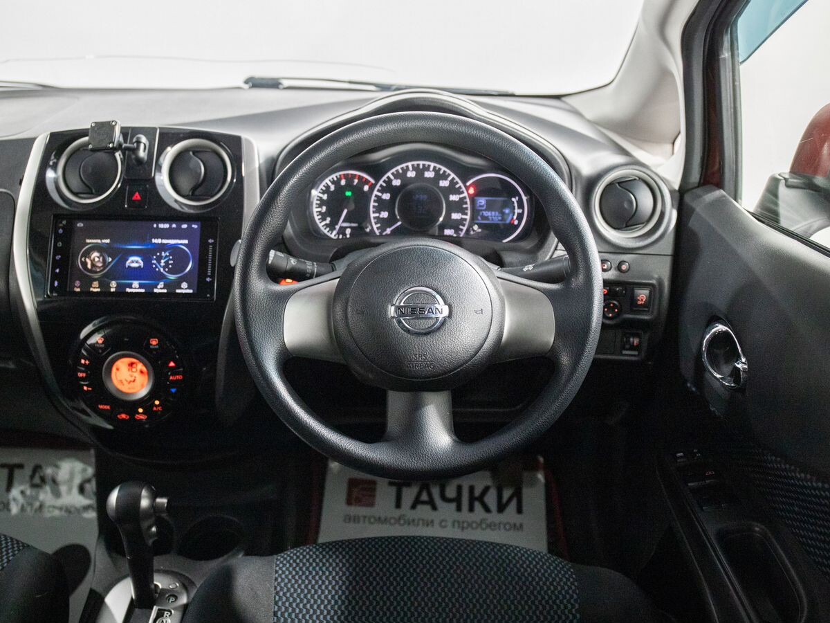 Nissan Note 2013 - фото автомобиля