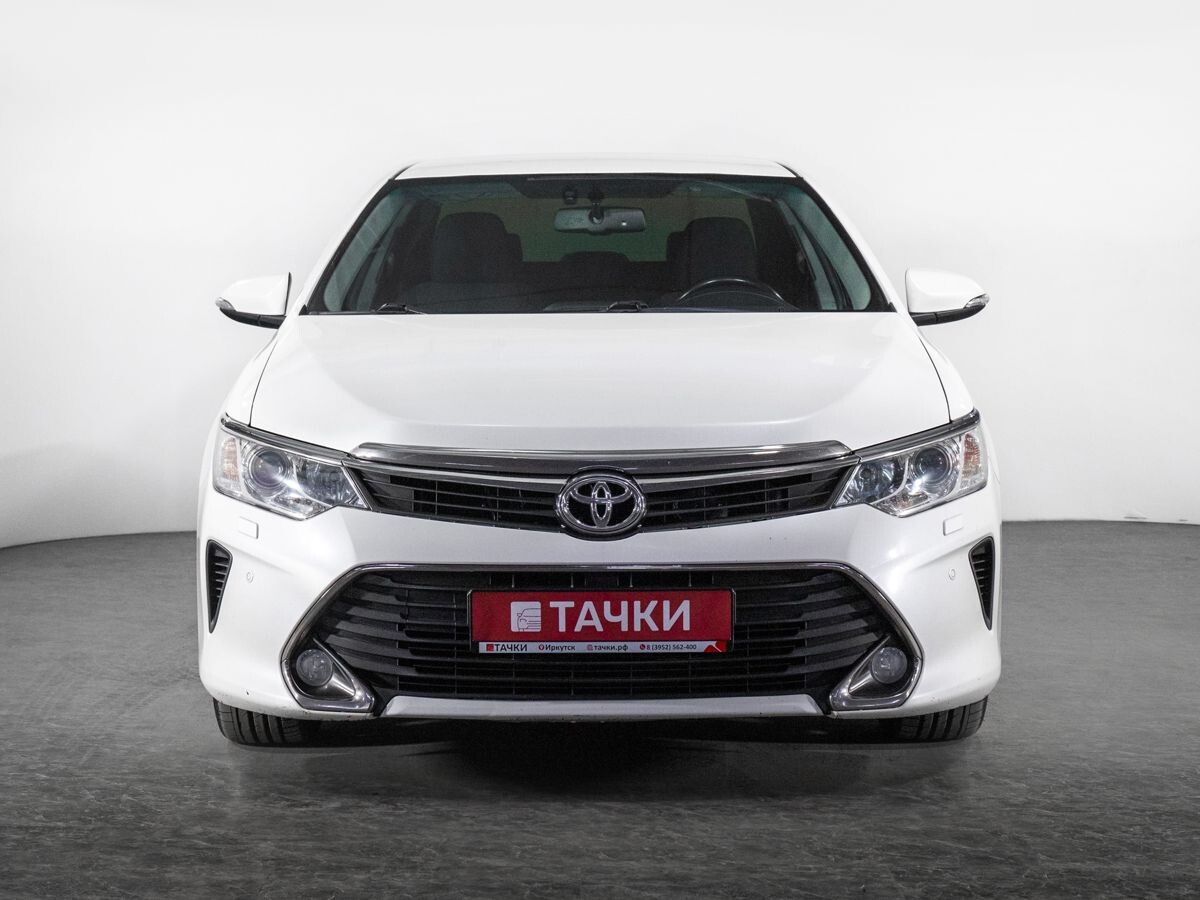 Toyota Camry 2014 - фото автомобиля