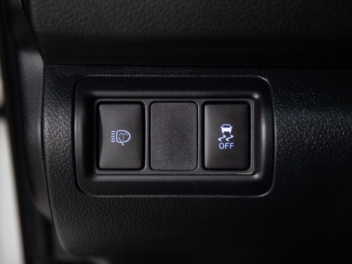 Toyota Camry 2014 - фото автомобиля