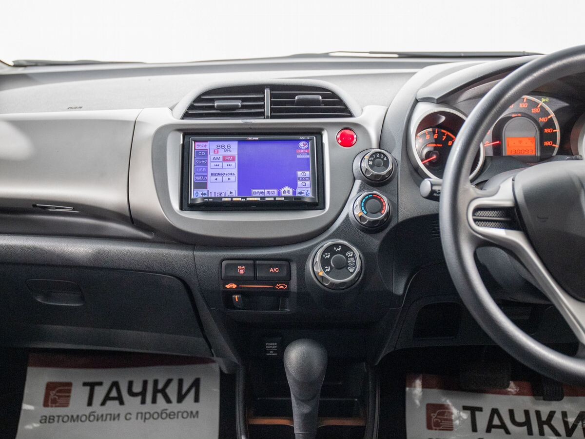 Honda Fit 2012 - фото автомобиля