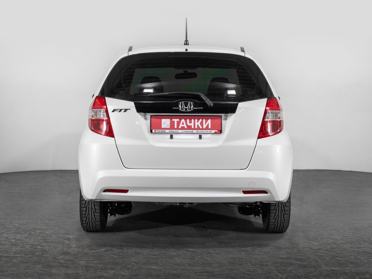 Honda Fit 2012 - фото автомобиля