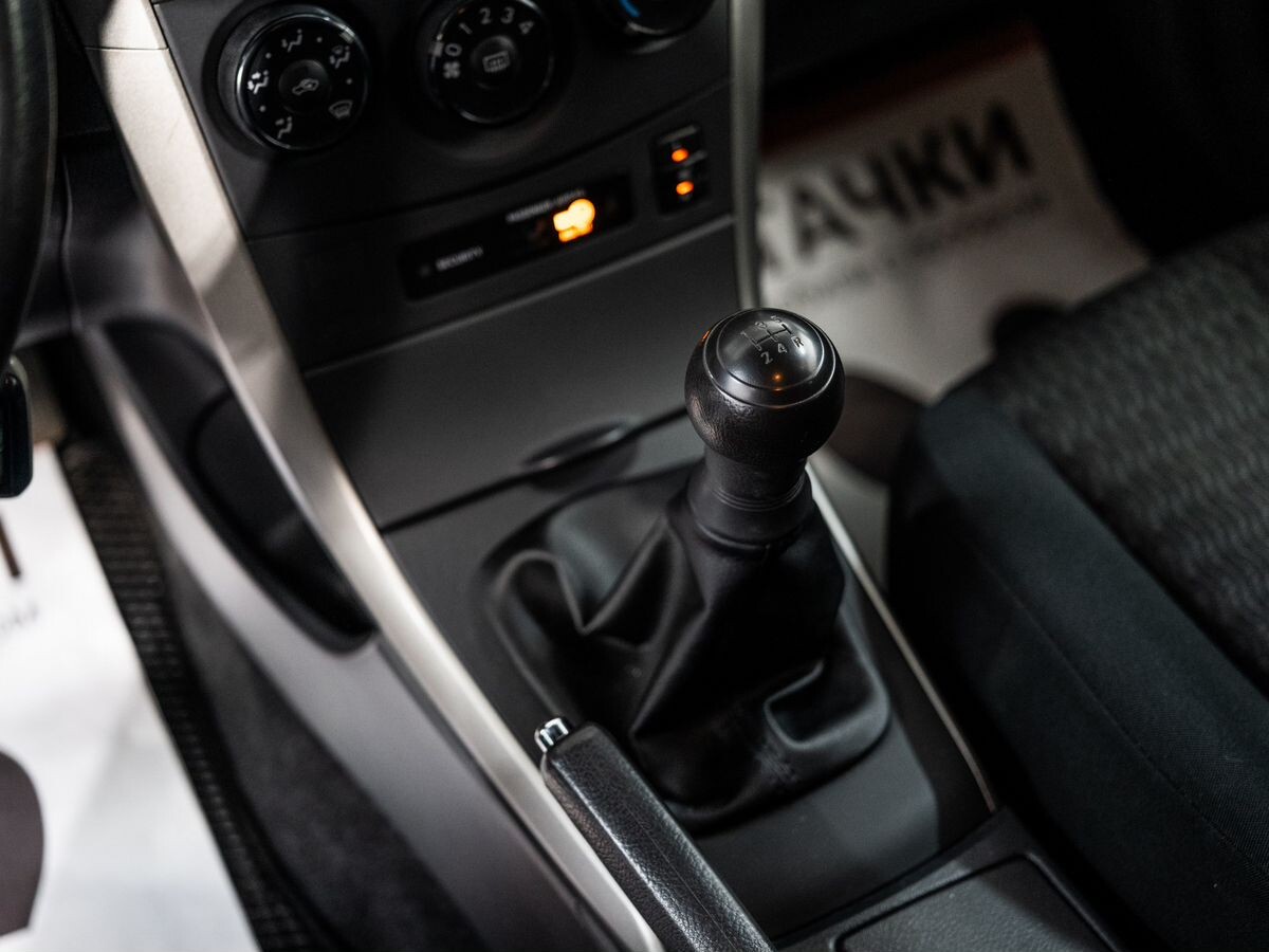 Toyota Corolla 2008 - фото автомобиля