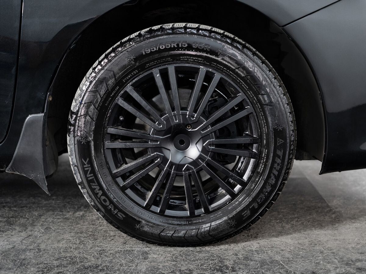 Toyota Corolla 2008 - фото автомобиля