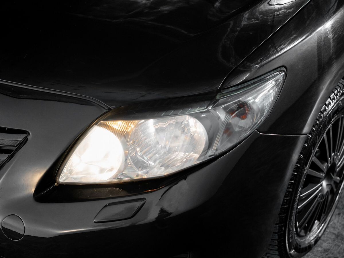 Toyota Corolla 2008 - фото автомобиля