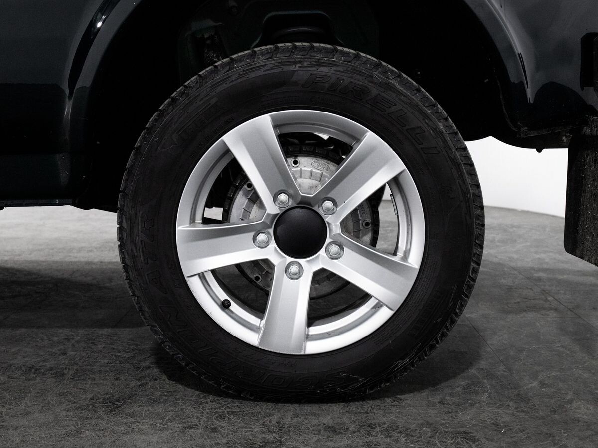 Лада Нива Легенд 2024 - фото автомобиля