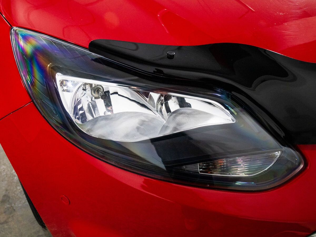 Ford Focus 2012 - фото автомобиля