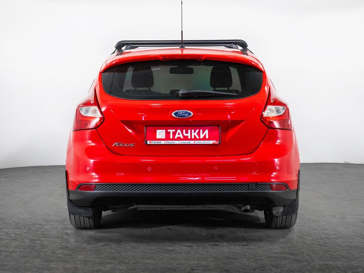 Ford Focus 2012 - фото автомобиля
