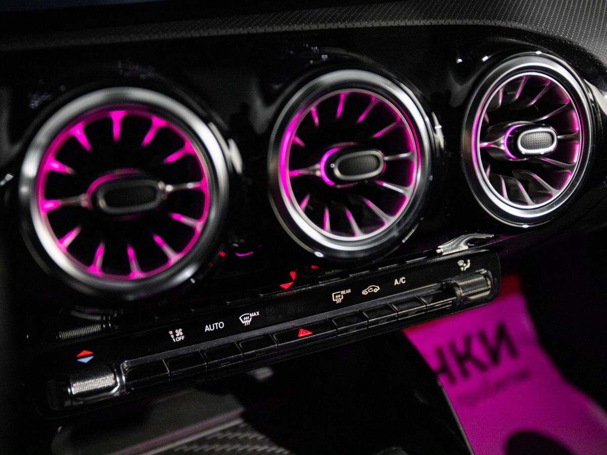 Mercedes-Benz A-Class 2021 - фото автомобиля