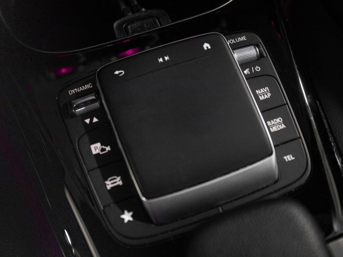 Mercedes-Benz A-Class 2021 - фото автомобиля