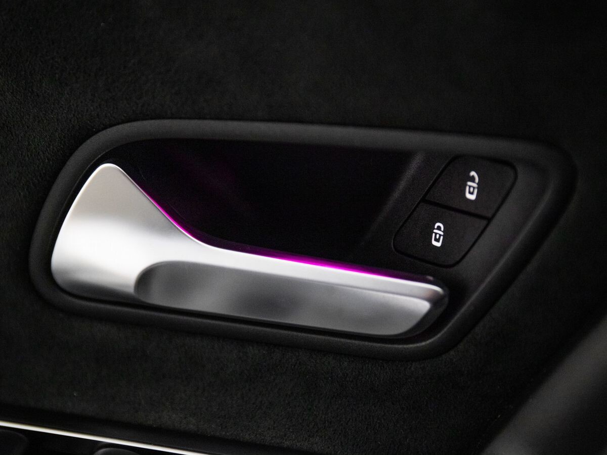 Mercedes-Benz A-Class 2021 - фото автомобиля