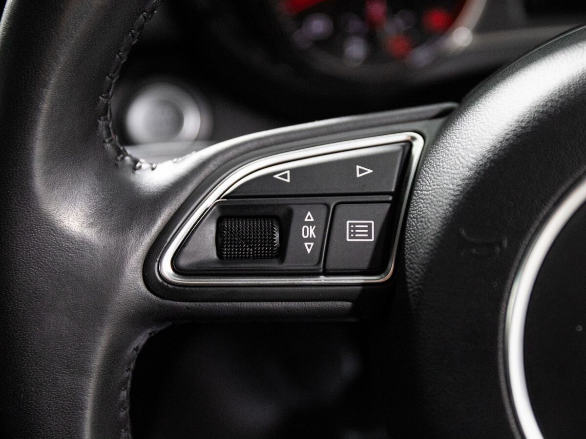 Audi A1 2013 - фото автомобиля