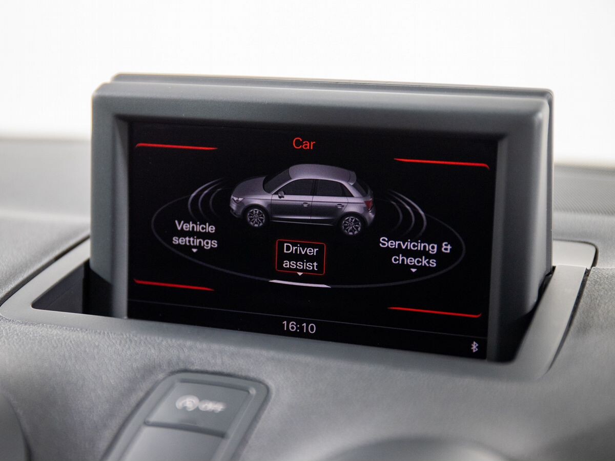 Audi A1 2013 - фото автомобиля