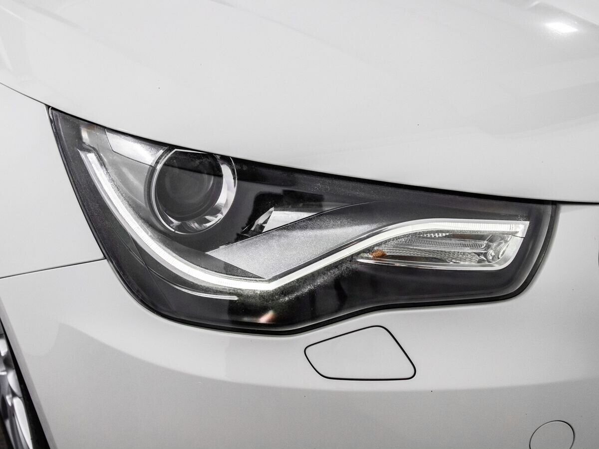 Audi A1 2013 - фото автомобиля