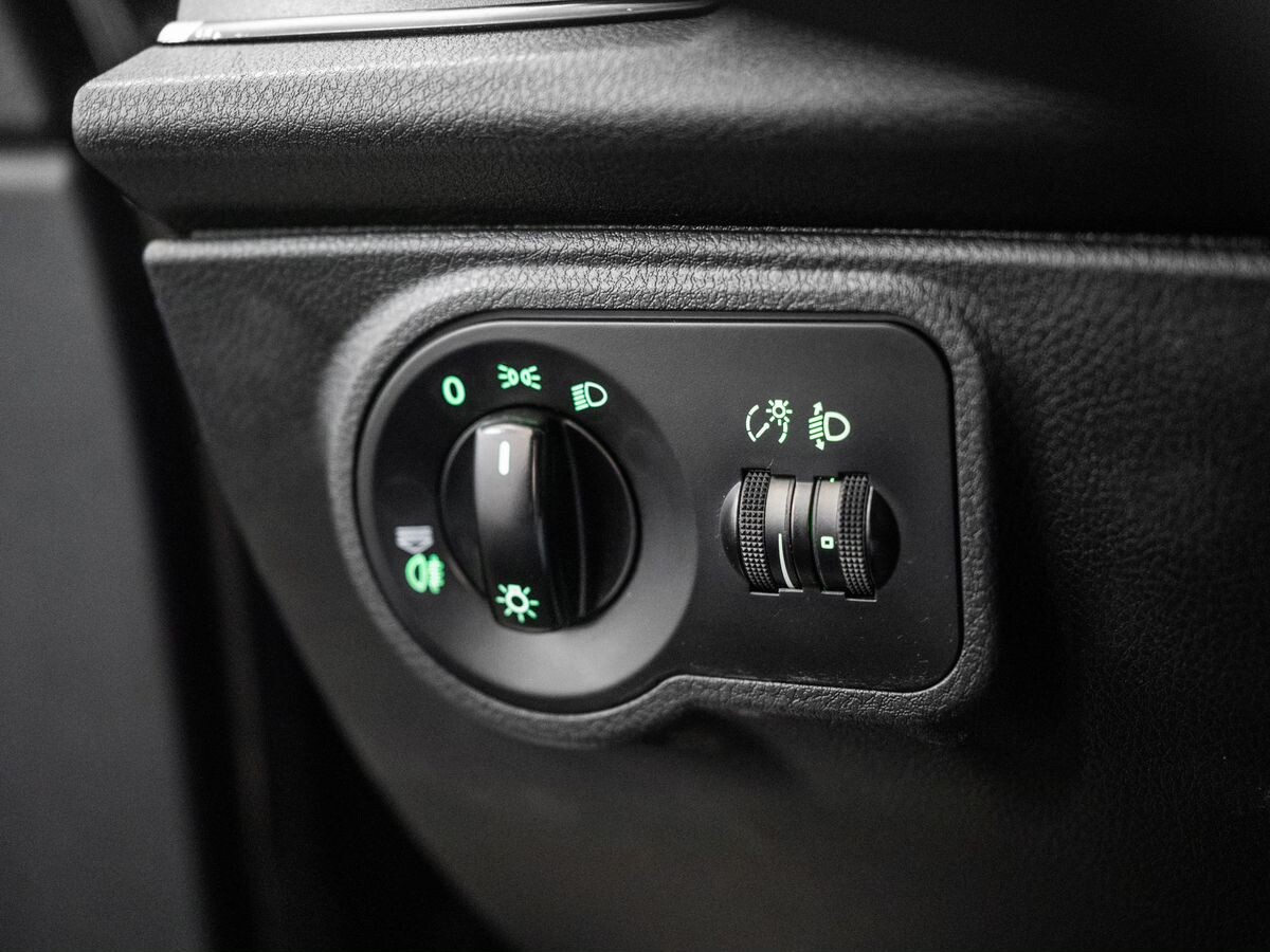 УАЗ Патриот 2021 - фото автомобиля