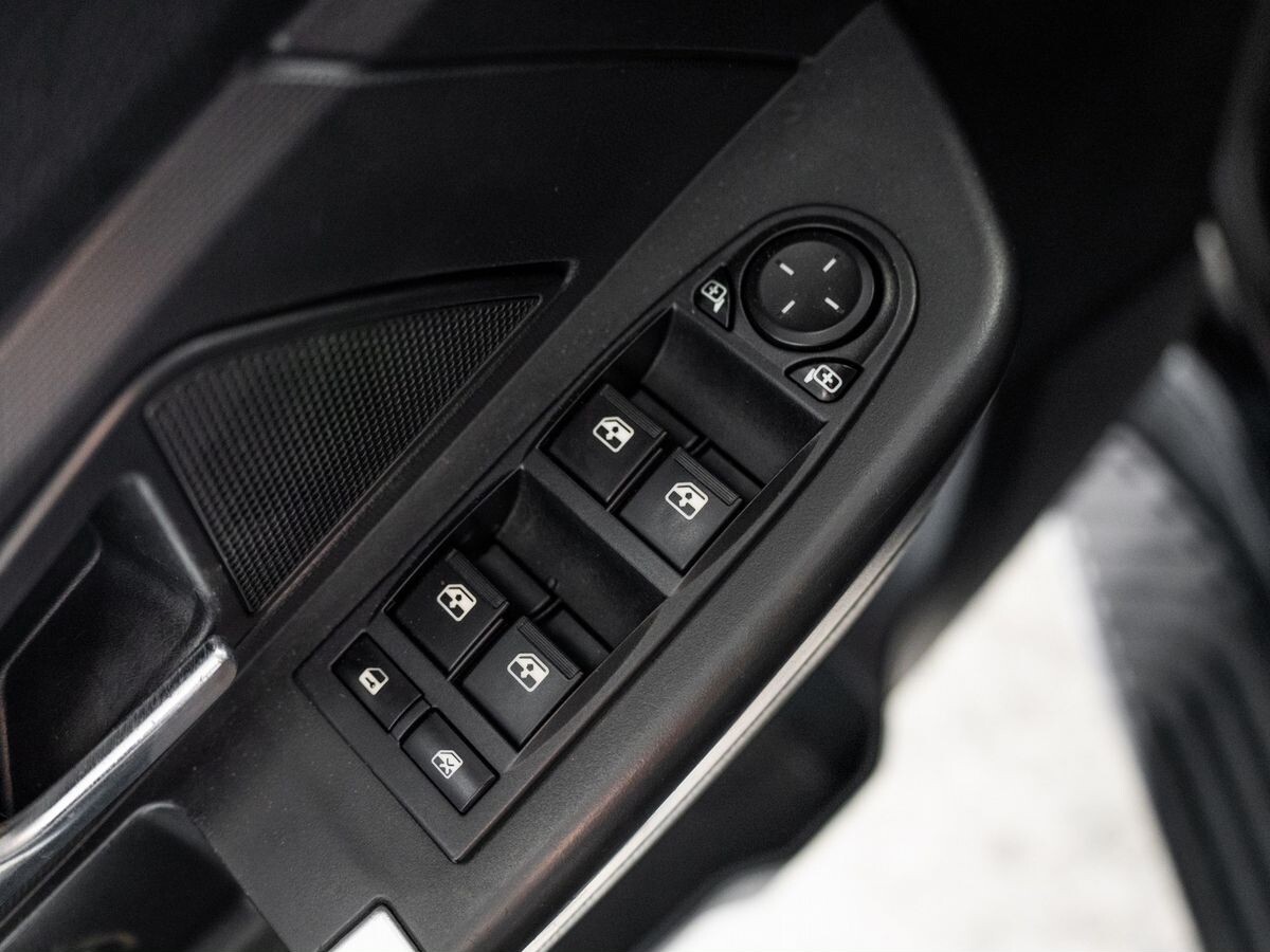 УАЗ Патриот 2021 - фото автомобиля