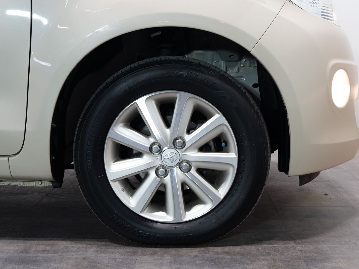 Toyota Passo 2014 - фото автомобиля