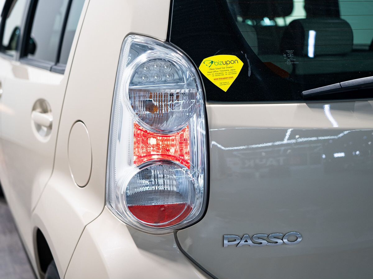 Toyota Passo 2014 - фото автомобиля