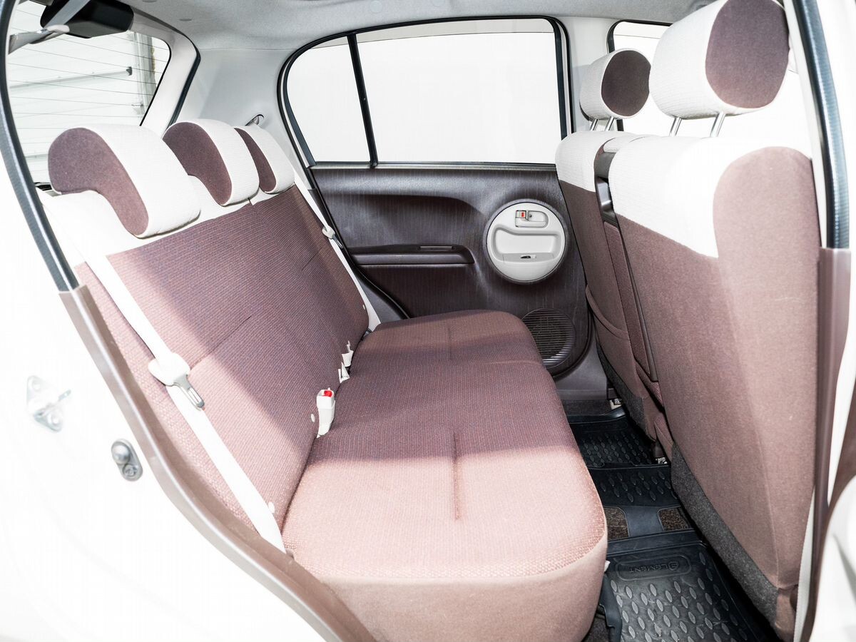 Toyota Passo 2014 - фото автомобиля