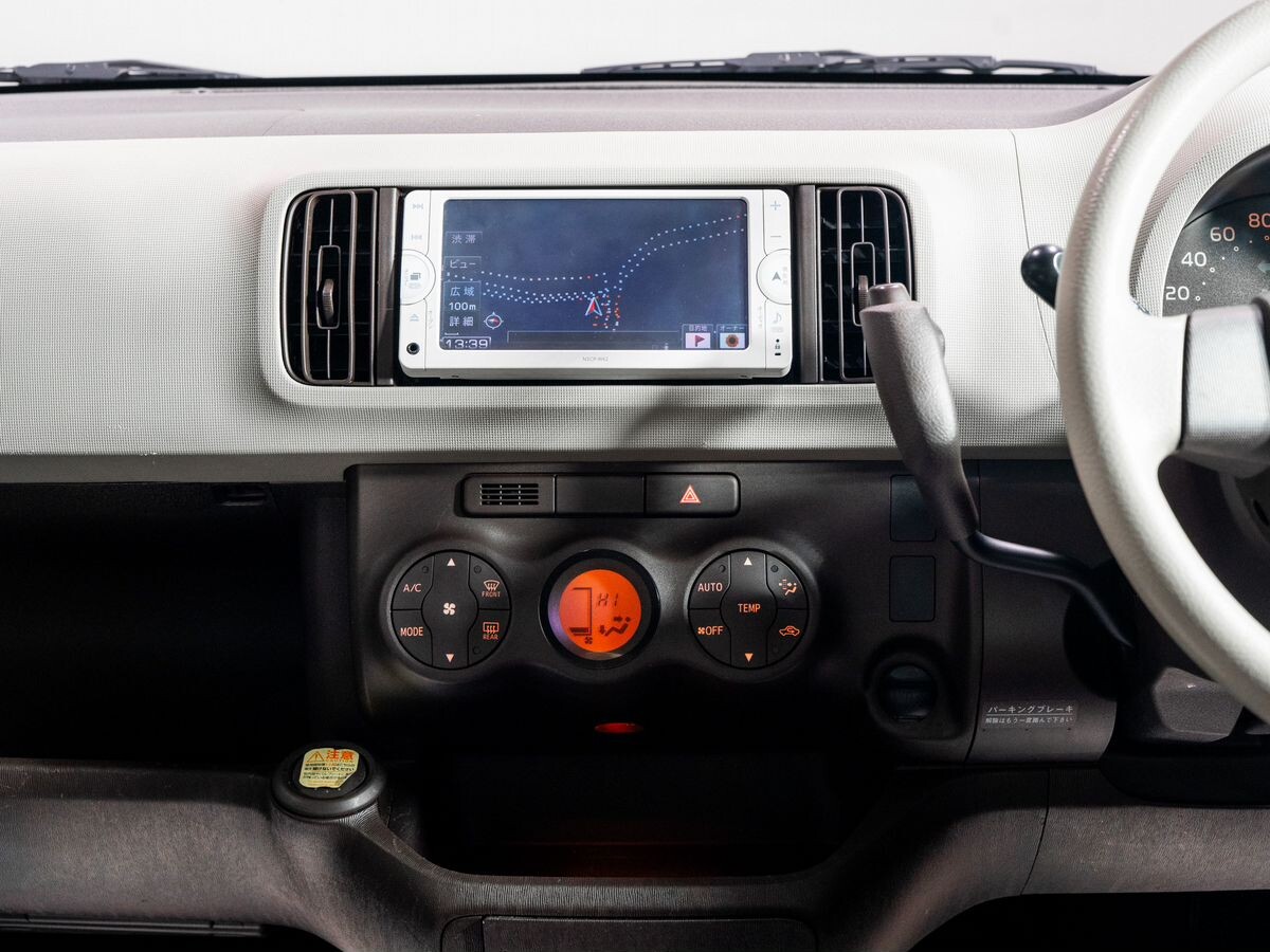 Toyota Passo 2014 - фото автомобиля