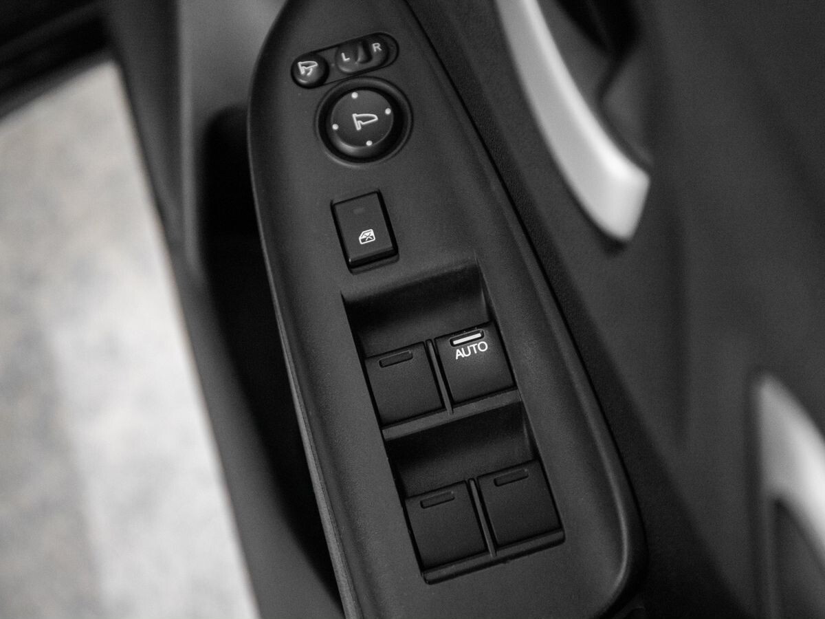 Honda Shuttle 2017 - фото автомобиля