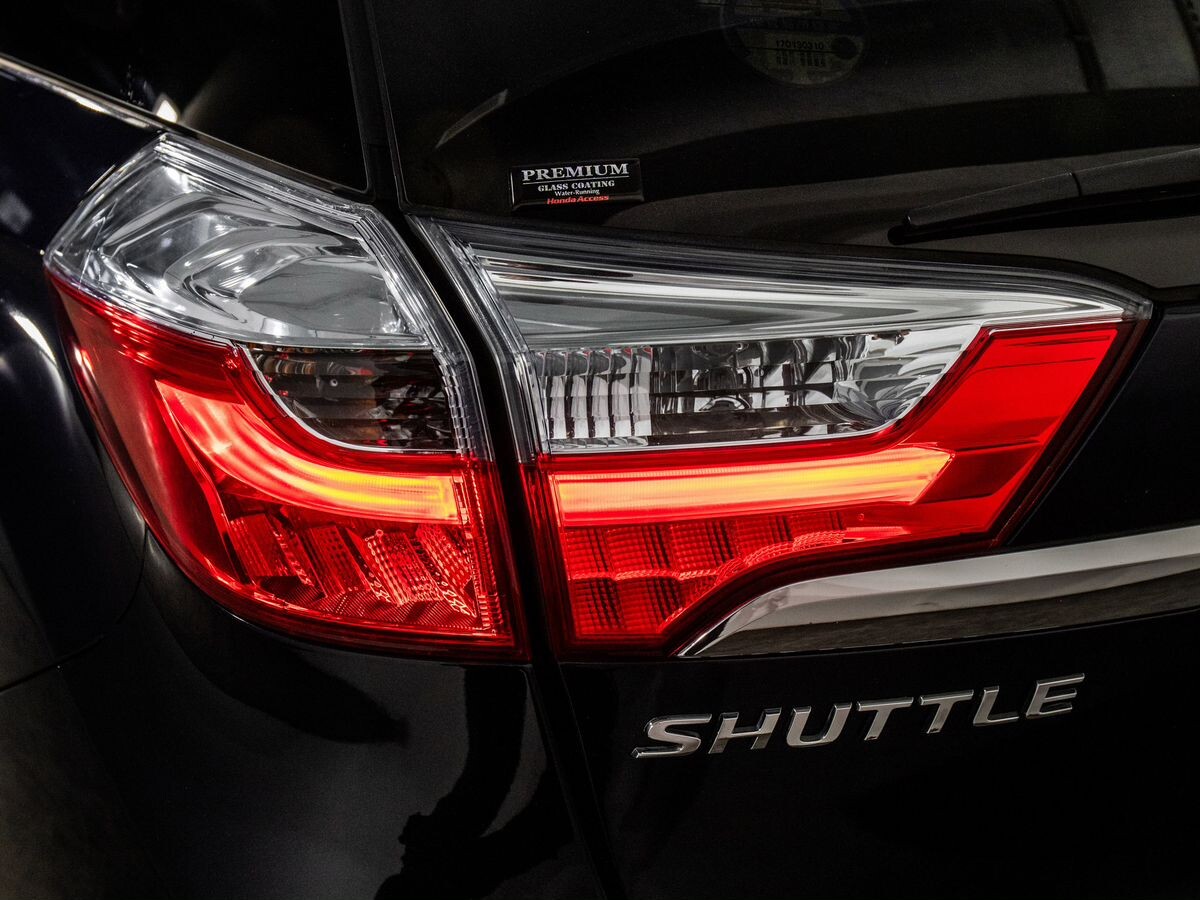 Honda Shuttle 2017 - фото автомобиля