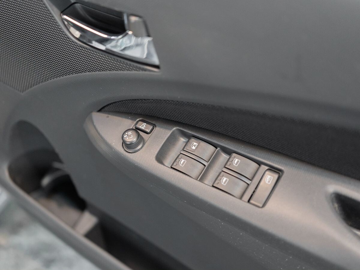 Daihatsu Move 2011 - фото автомобиля