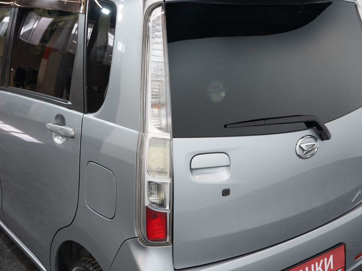 Daihatsu Move 2011 - фото автомобиля