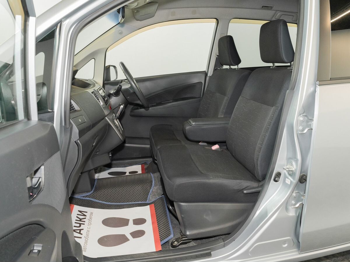 Daihatsu Move 2011 - фото автомобиля
