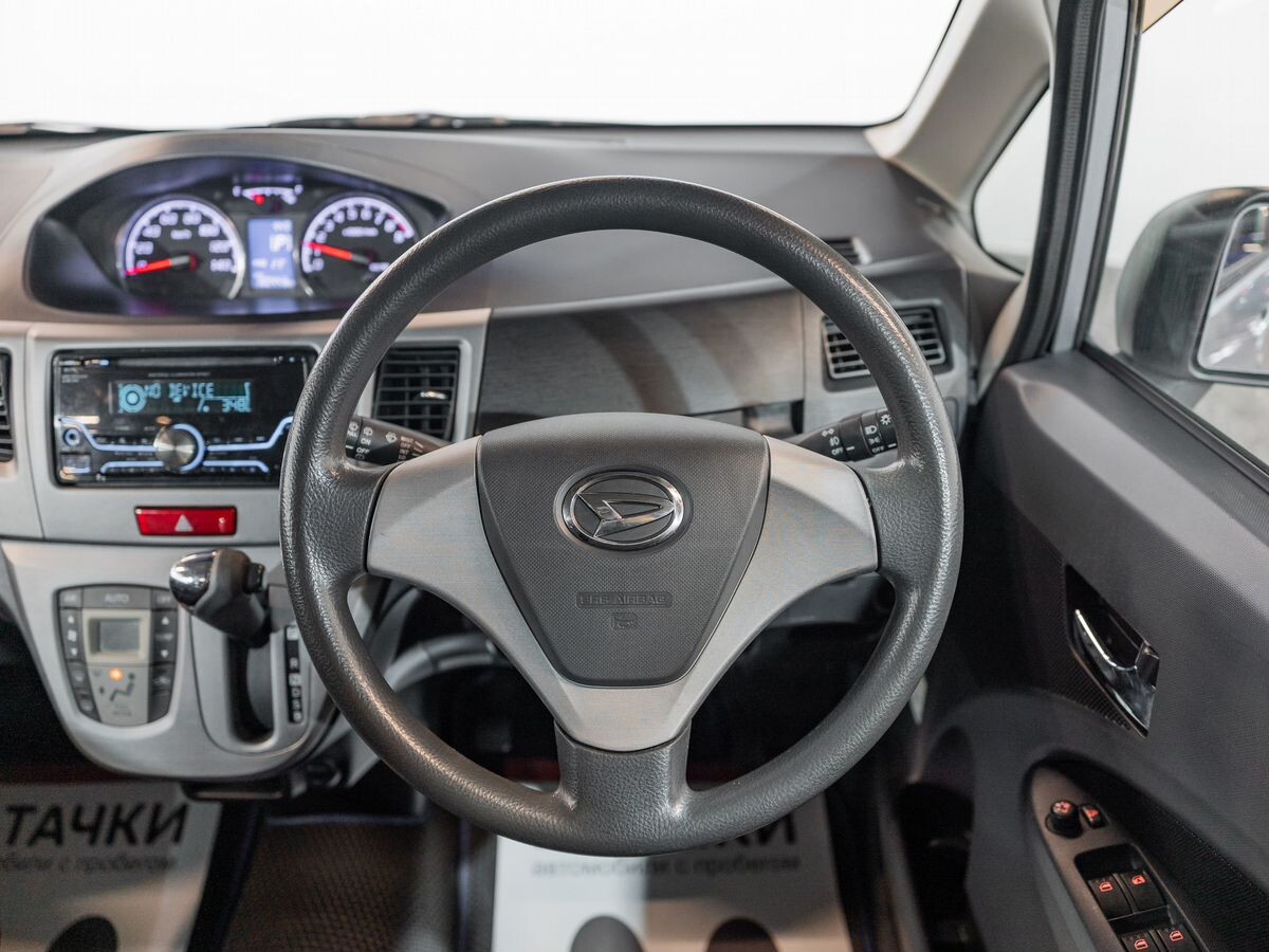 Daihatsu Move 2011 - фото автомобиля