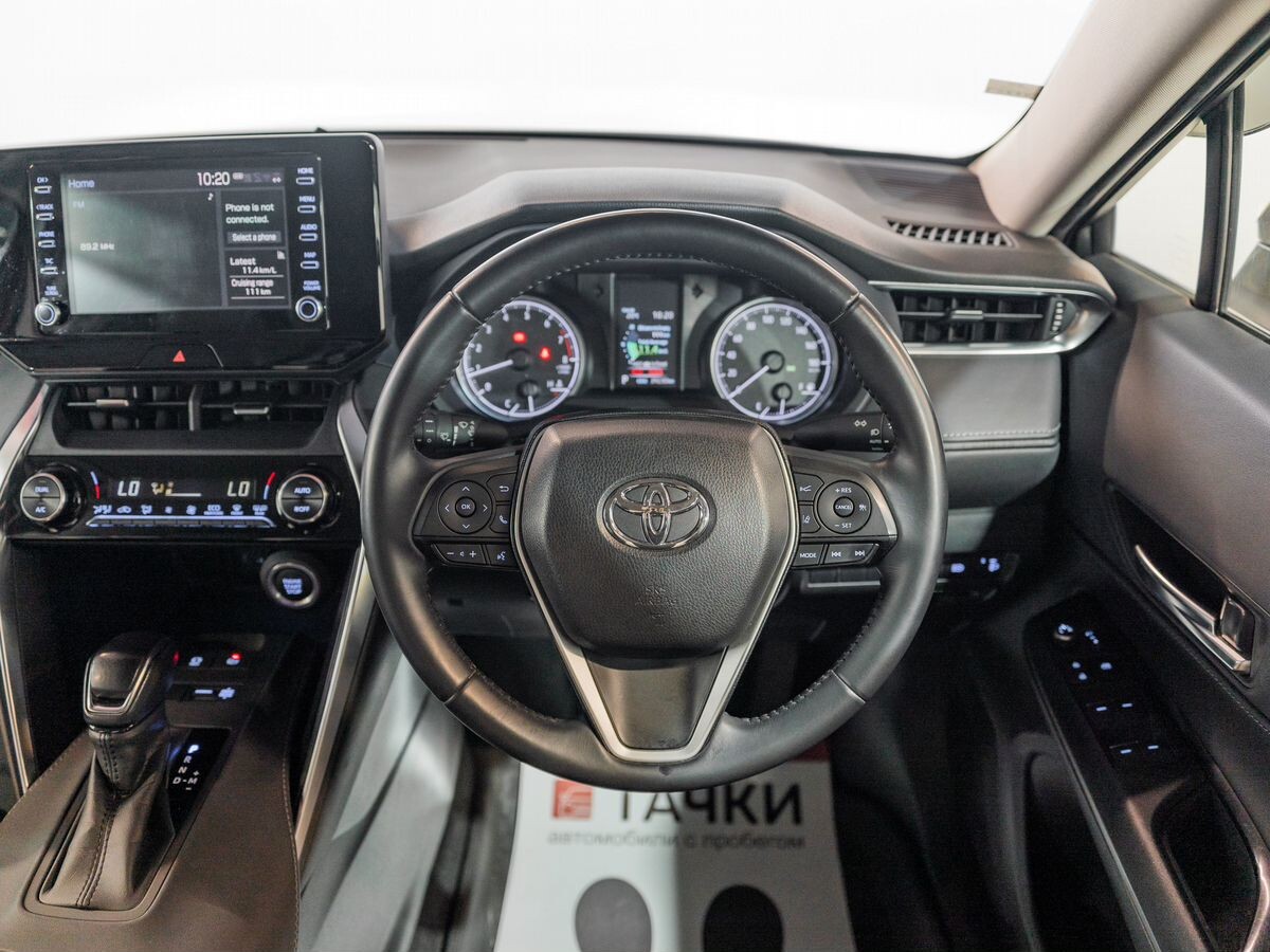 Toyota Harrier 2021 - фото автомобиля