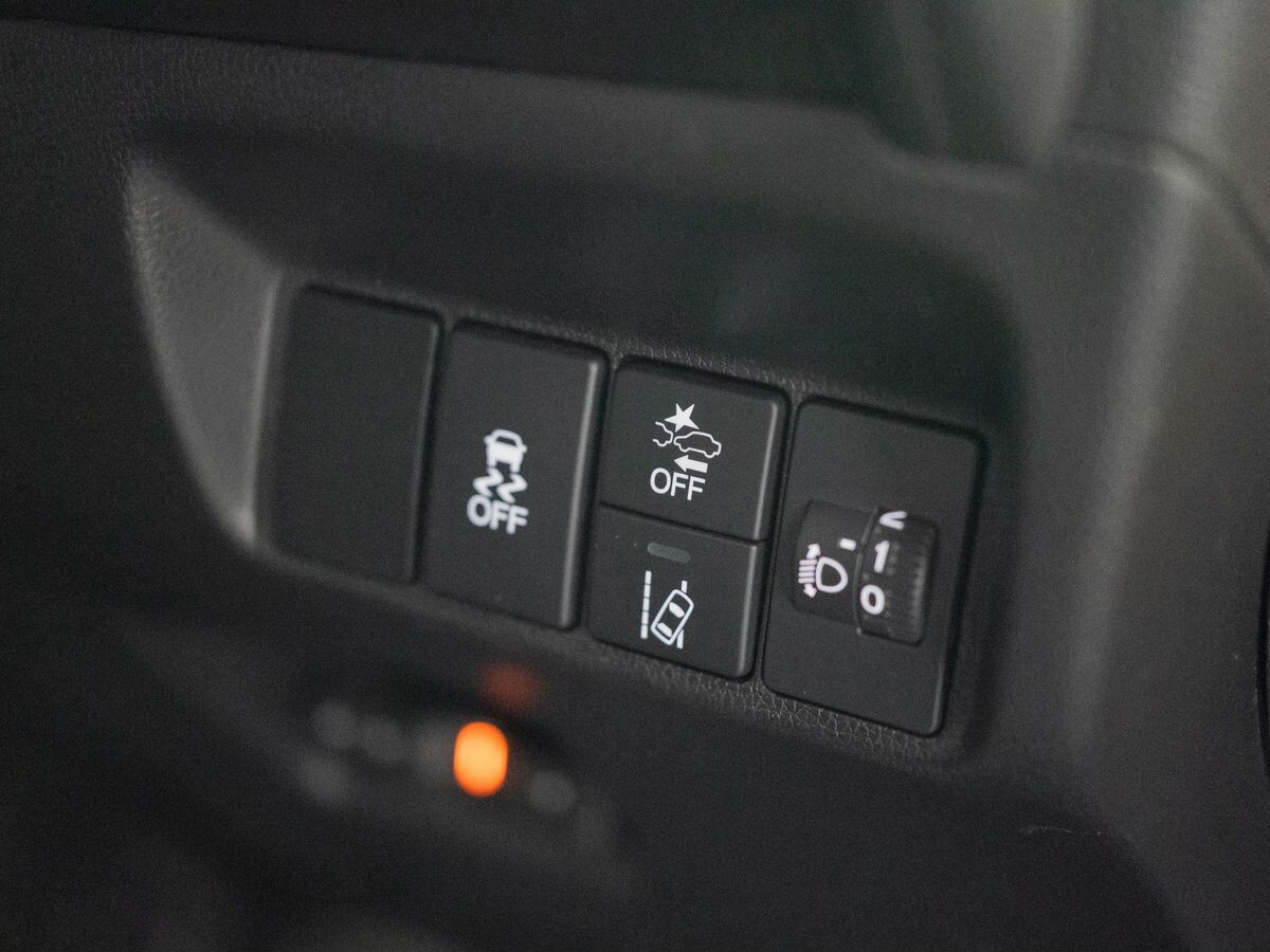 Honda Shuttle 2020 - фото автомобиля