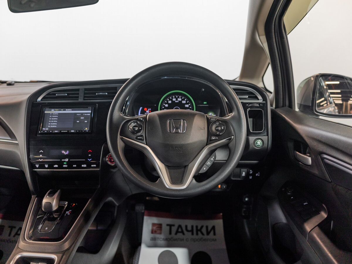 Honda Shuttle 2020 - фото автомобиля