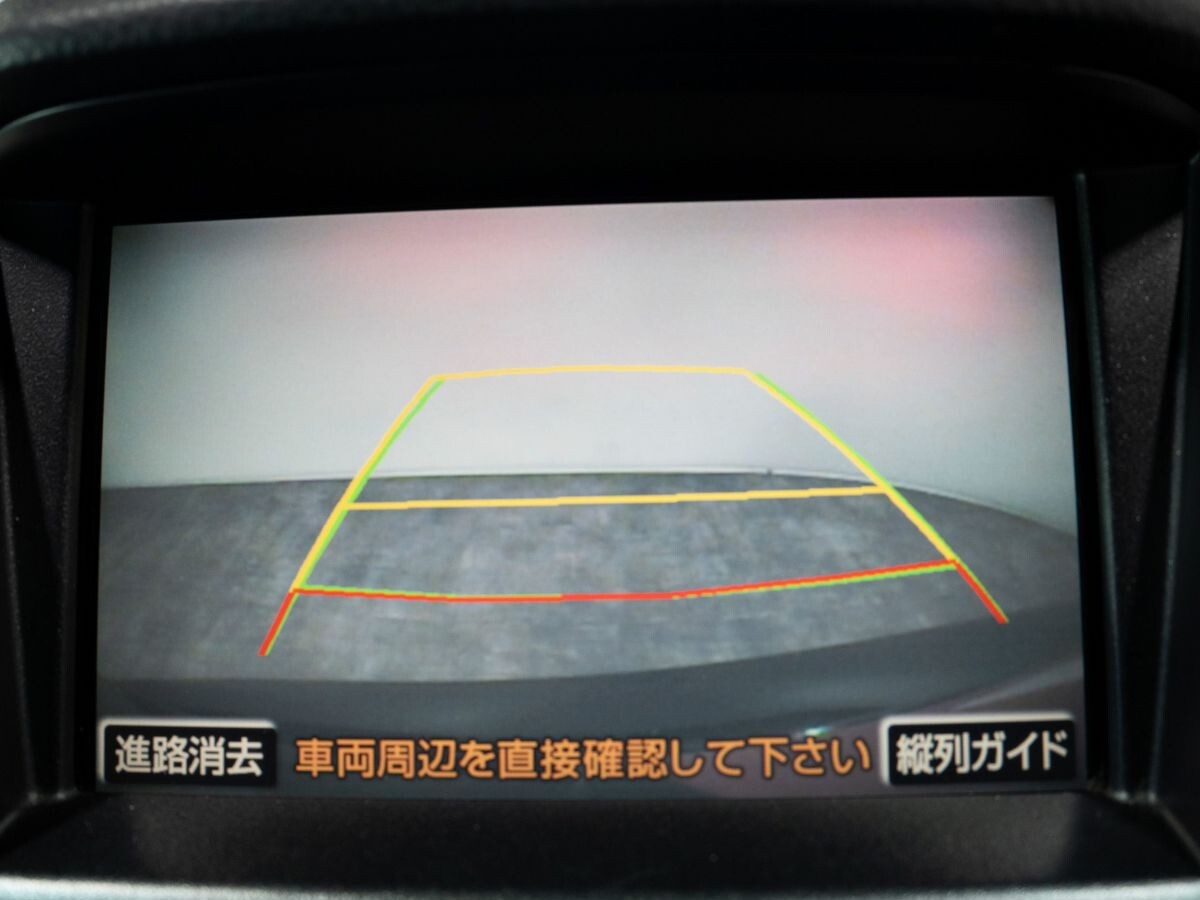 Toyota Harrier 2011 - фото автомобиля