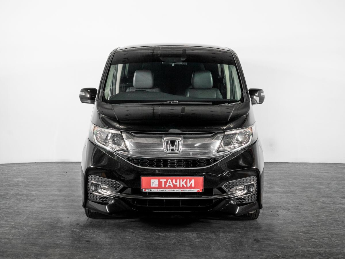 Honda Stepwgn 2015 - фото автомобиля