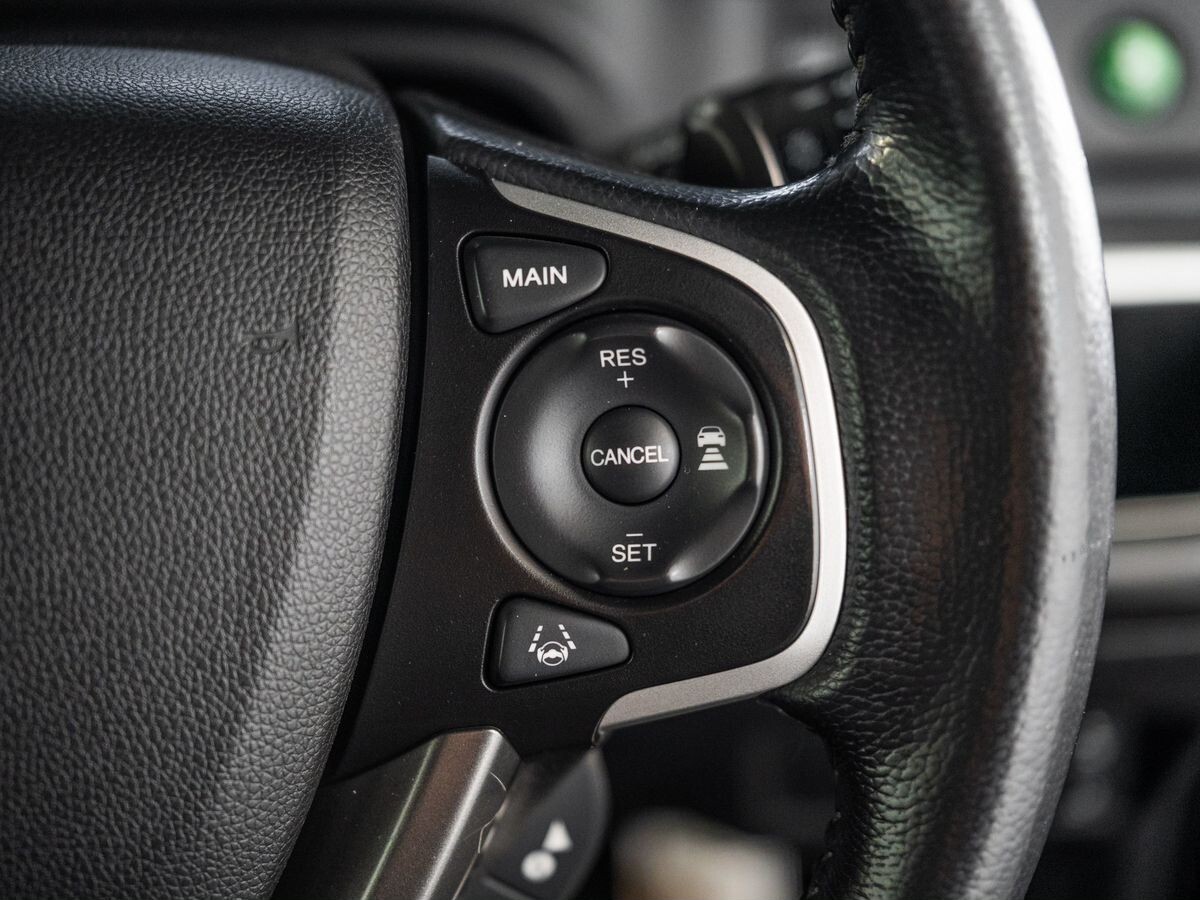 Honda Stepwgn 2015 - фото автомобиля