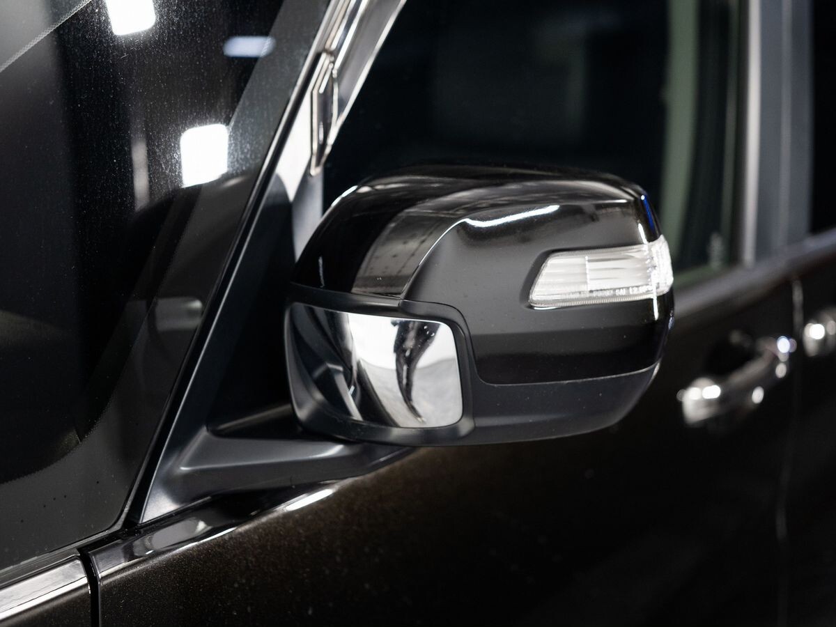 Honda Stepwgn 2015 - фото автомобиля