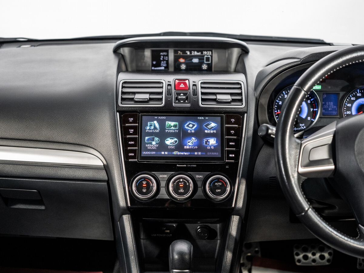 Subaru XV 2014 - фото автомобиля