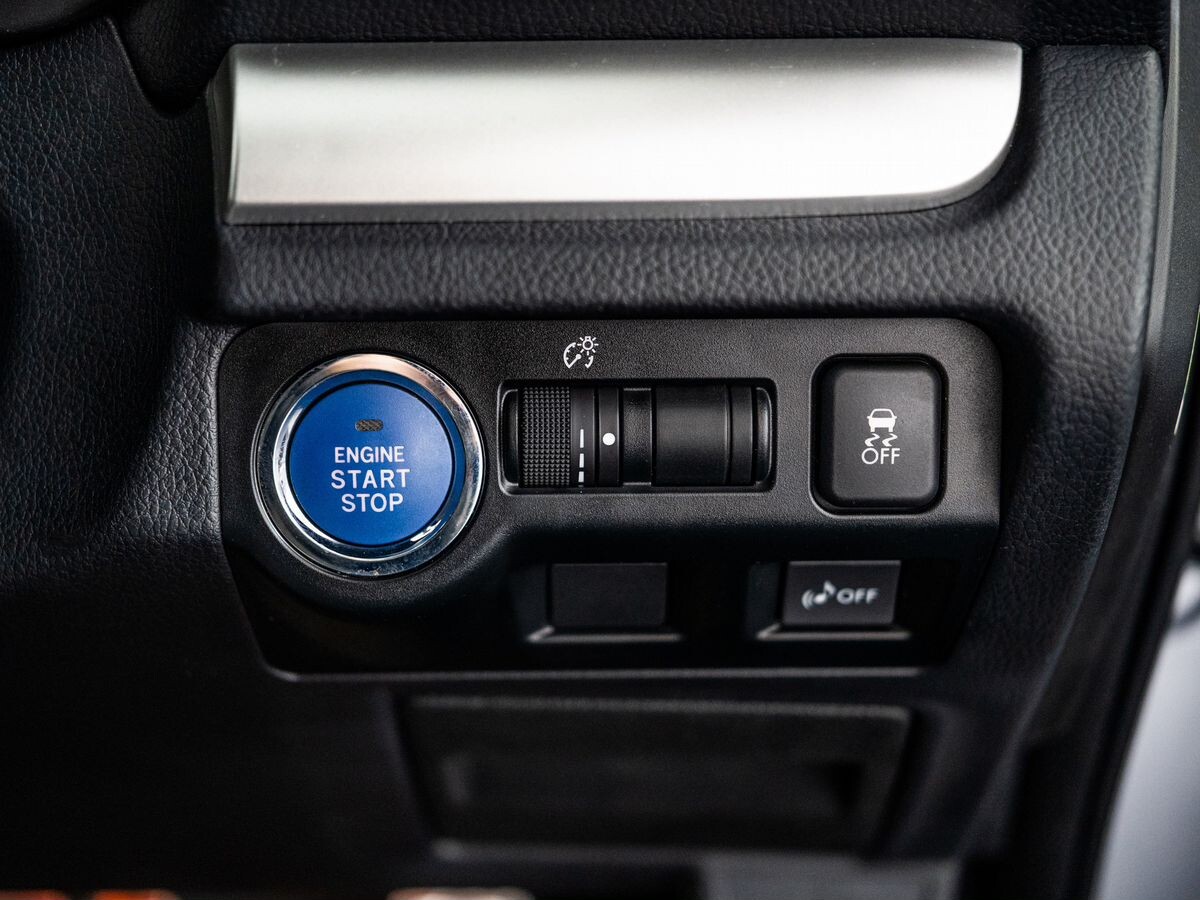 Subaru XV 2014 - фото автомобиля