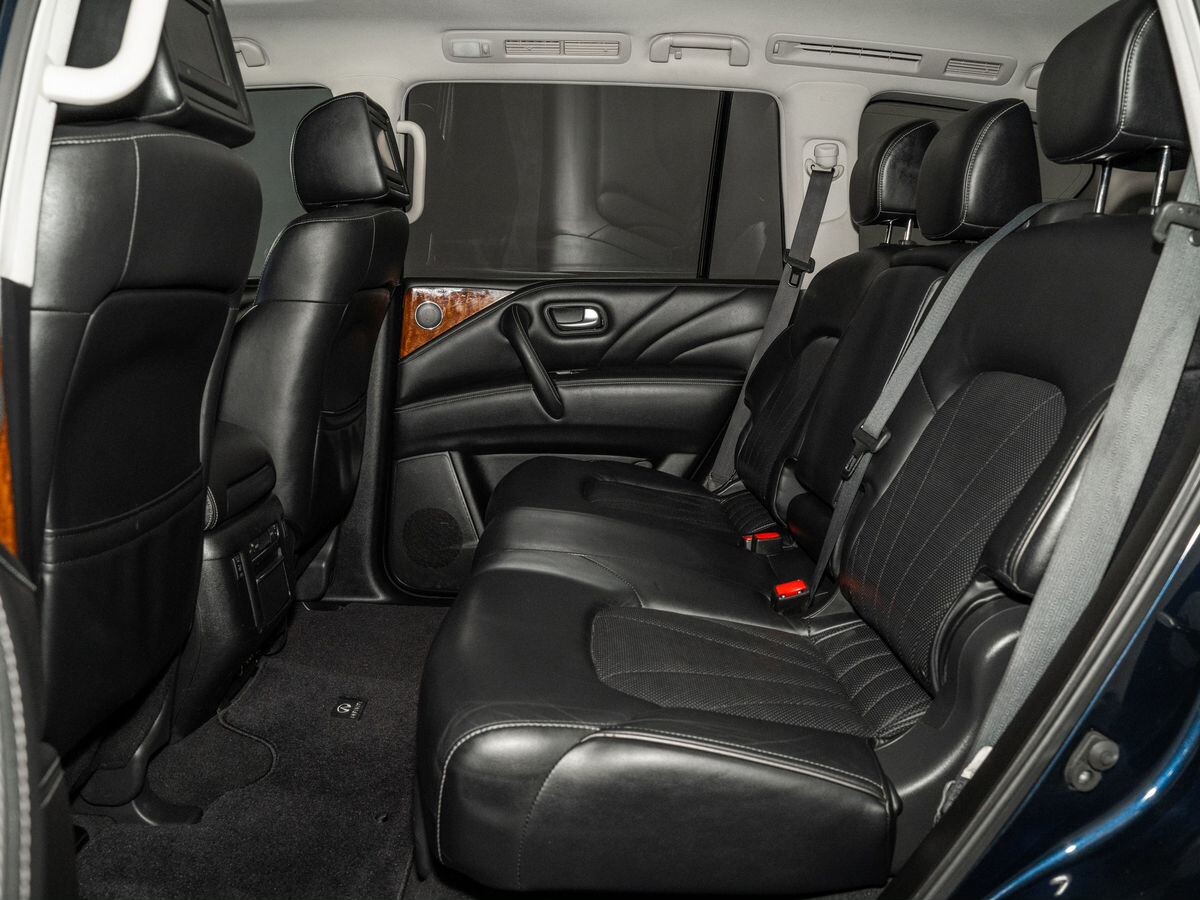 Infiniti QX80 2015 - фото автомобиля