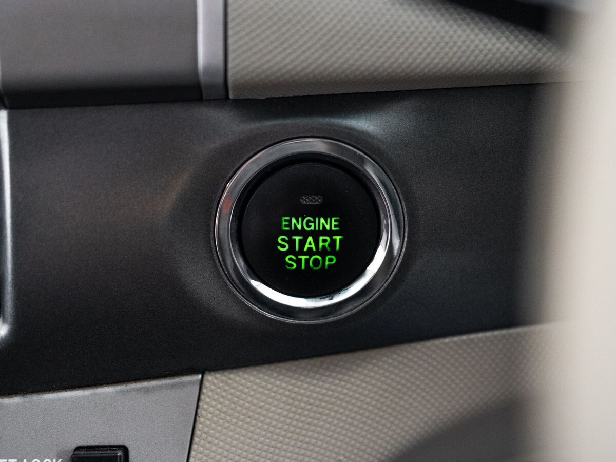 Toyota Estima 2008 - фото автомобиля