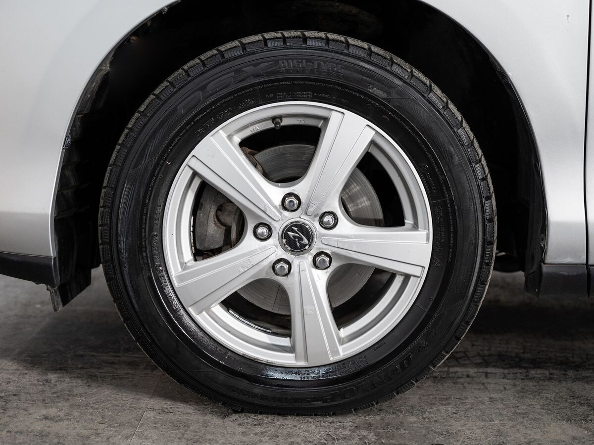 Toyota Estima 2008 - фото автомобиля