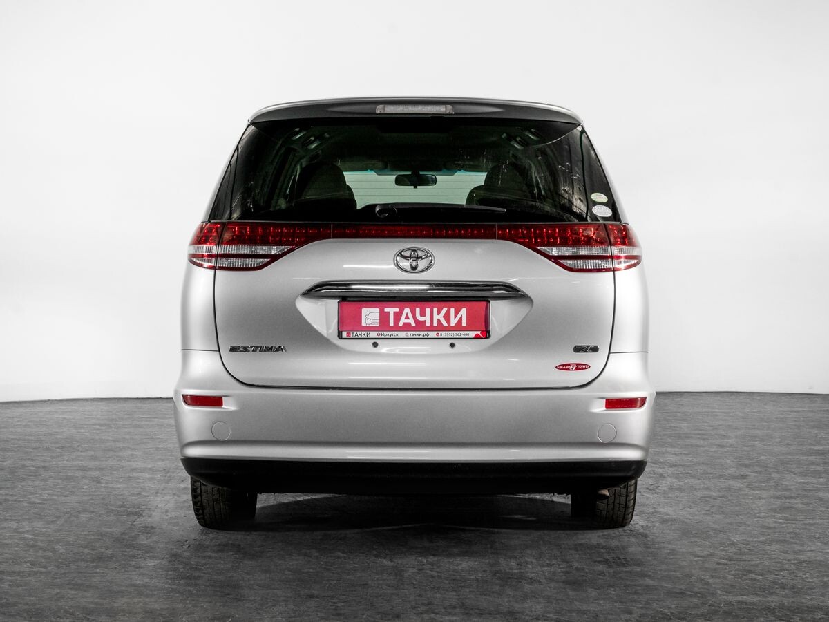 Toyota Estima 2008 - фото автомобиля