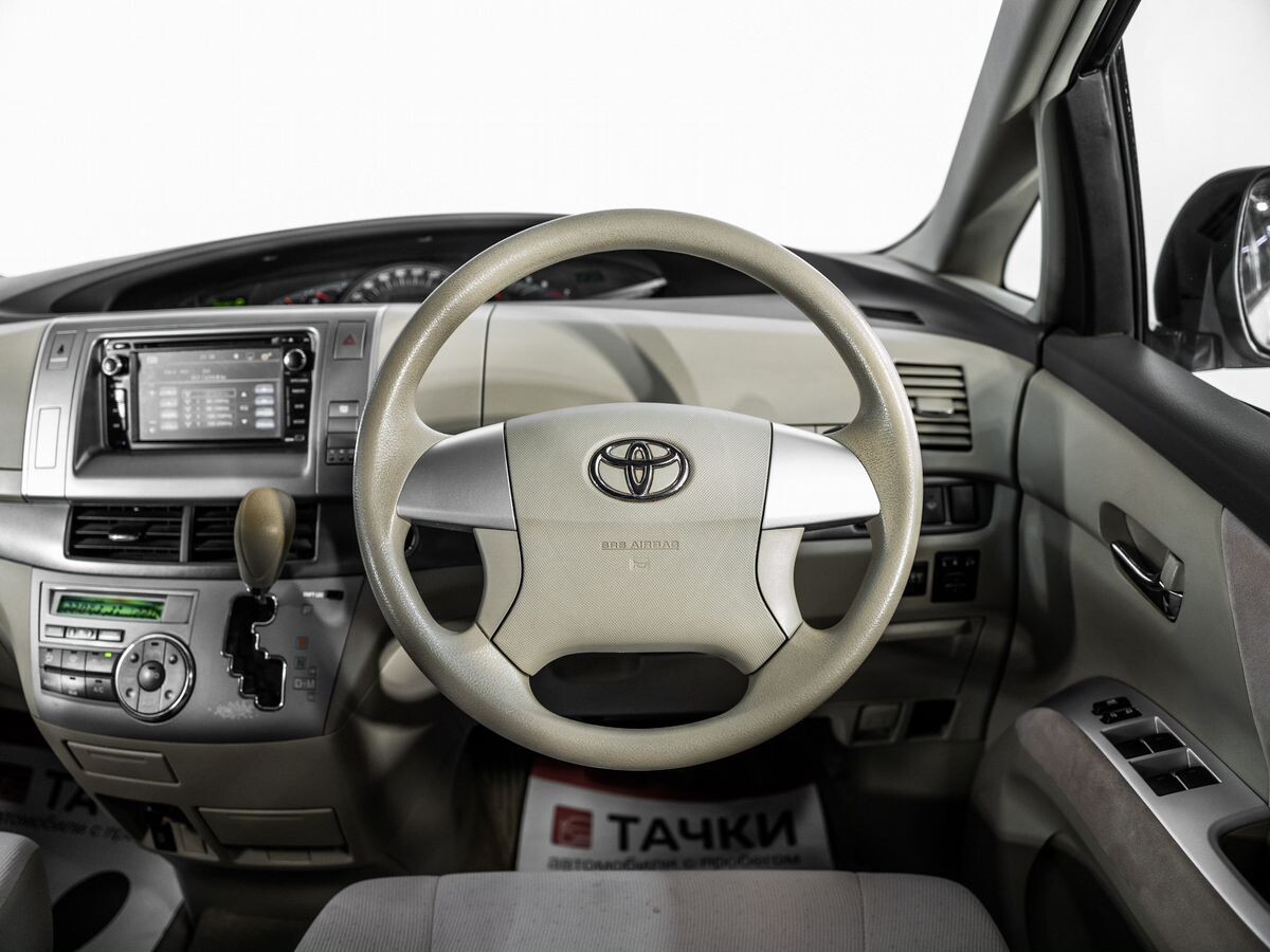 Toyota Estima 2008 - фото автомобиля