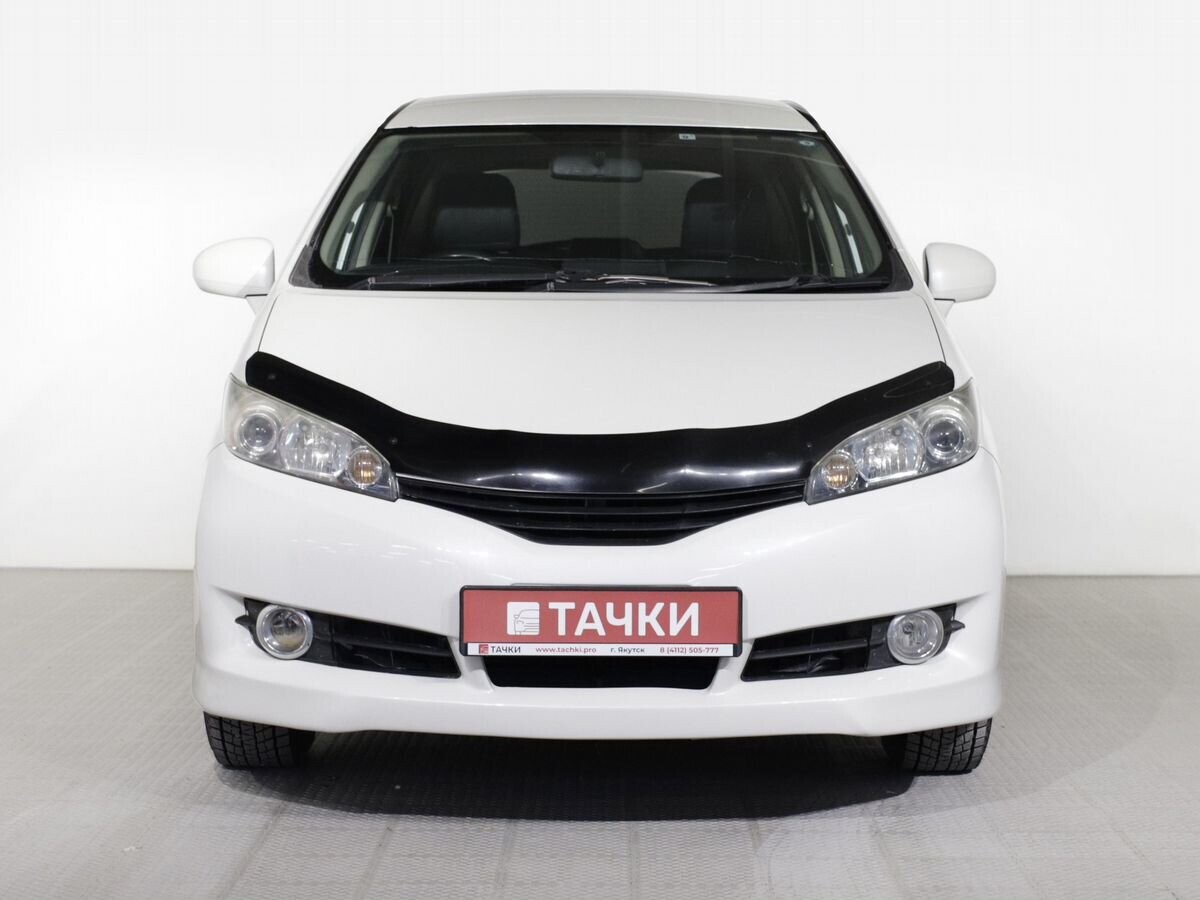 Toyota Wish 2011 - фото автомобиля