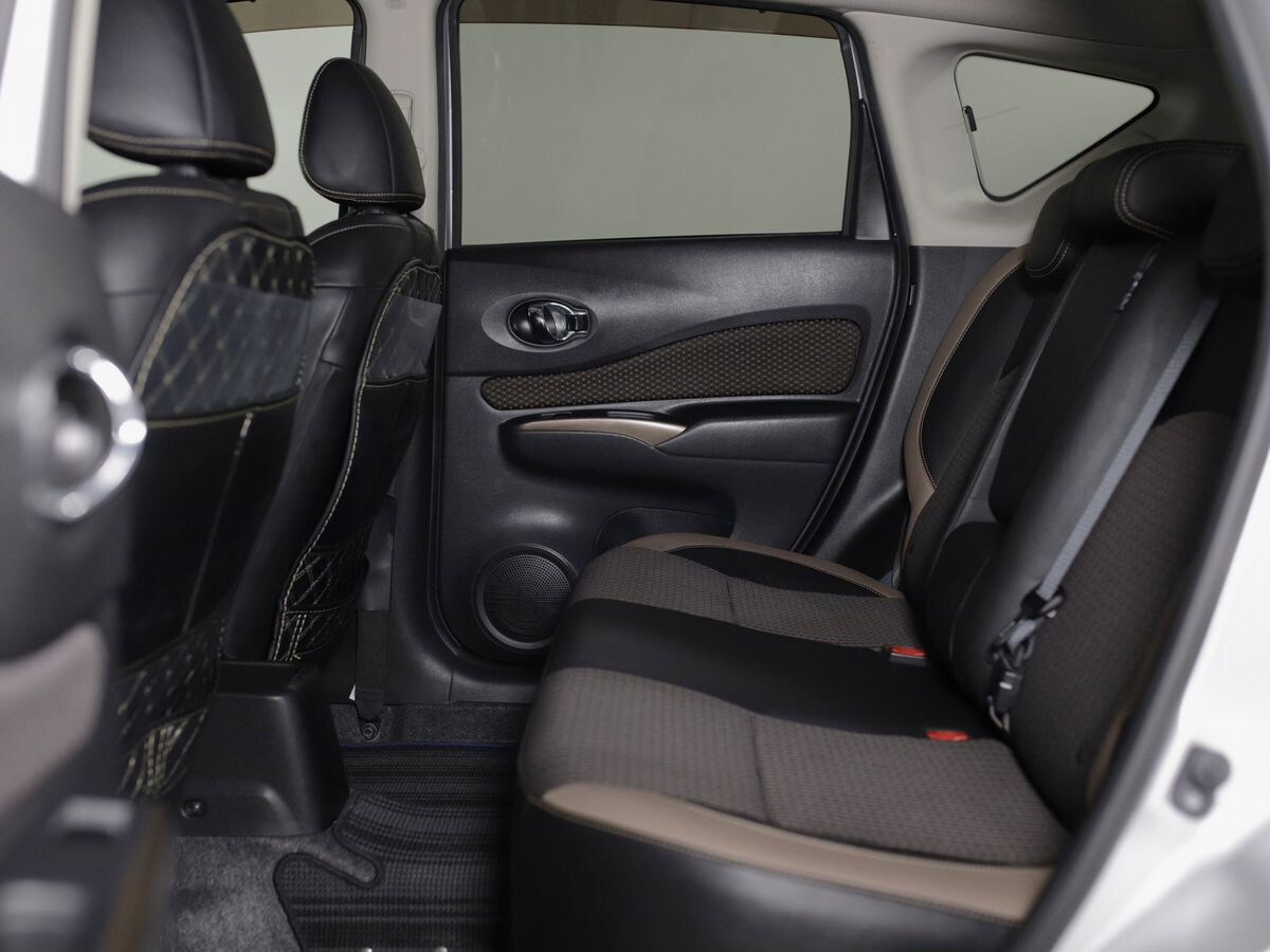 Nissan Note 2019 - фото автомобиля