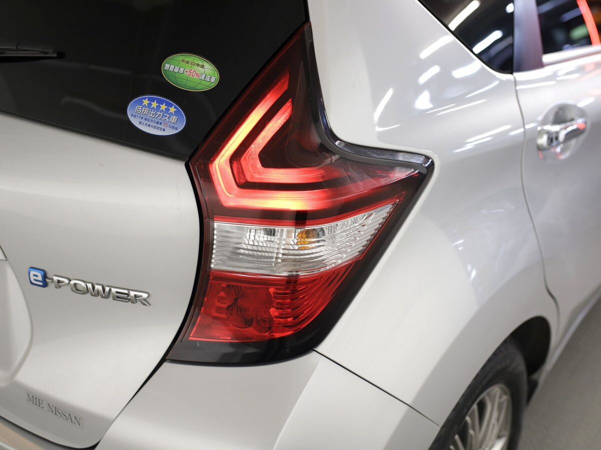 Nissan Note 2019 - фото автомобиля