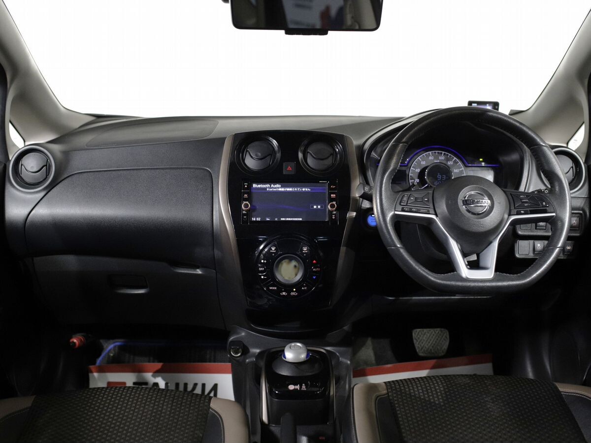 Nissan Note 2019 - фото автомобиля