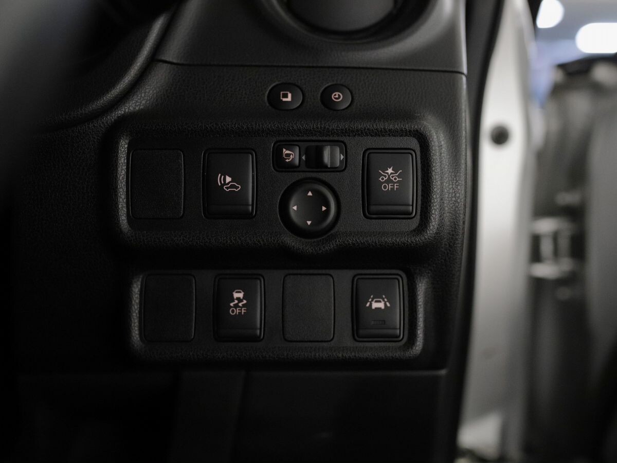 Nissan Note 2019 - фото автомобиля