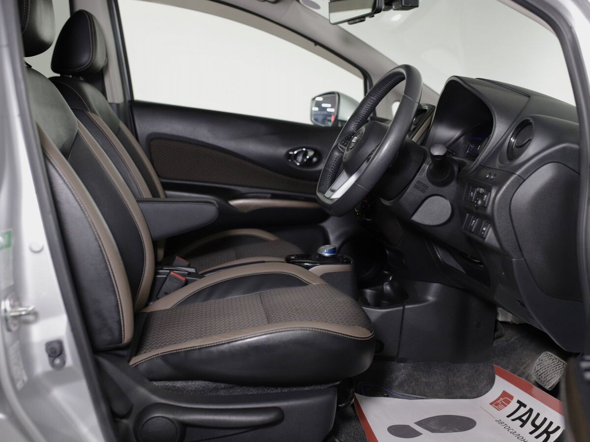 Nissan Note 2019 - фото автомобиля