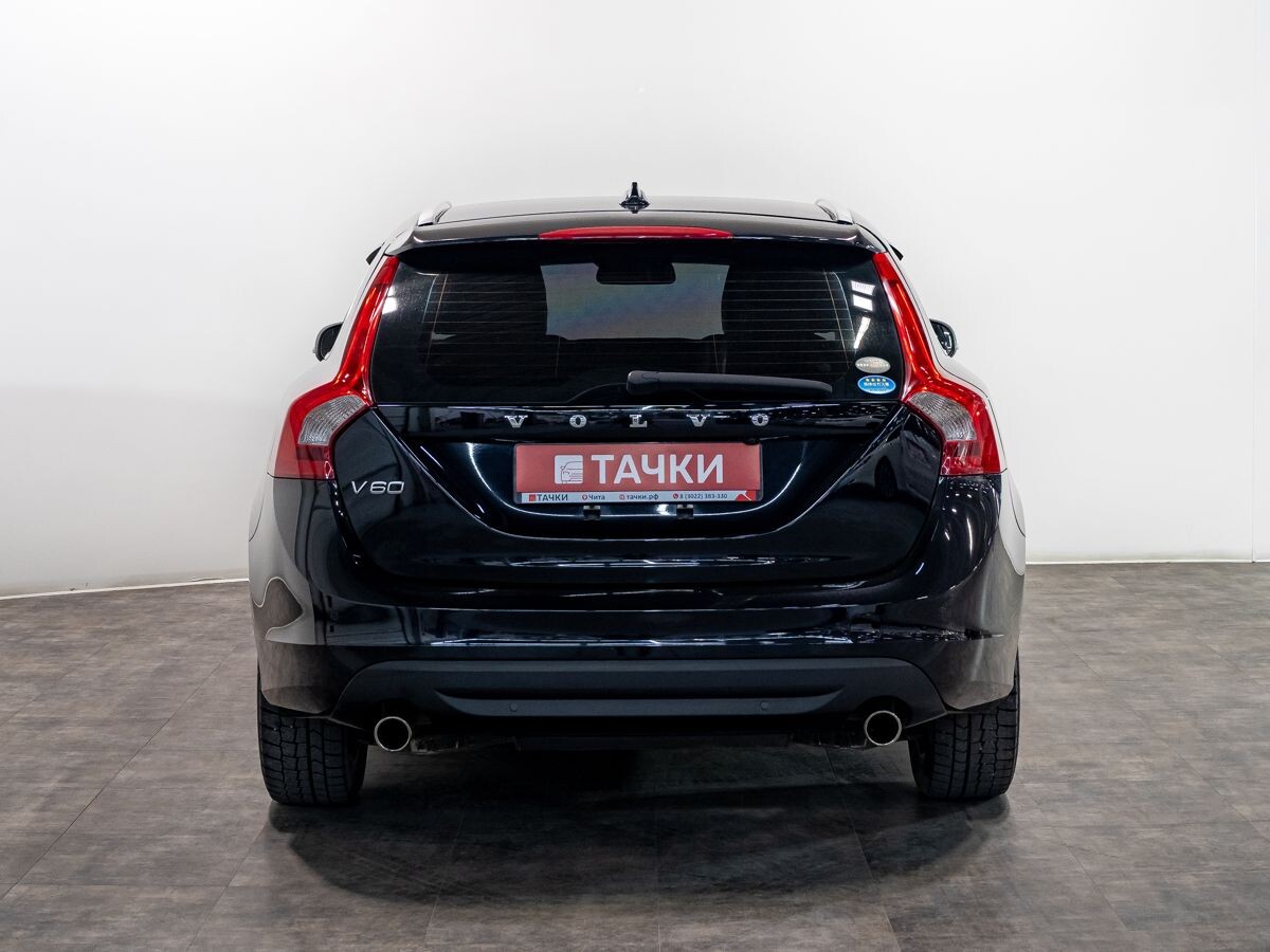 Volvo V60 2011 - фото автомобиля